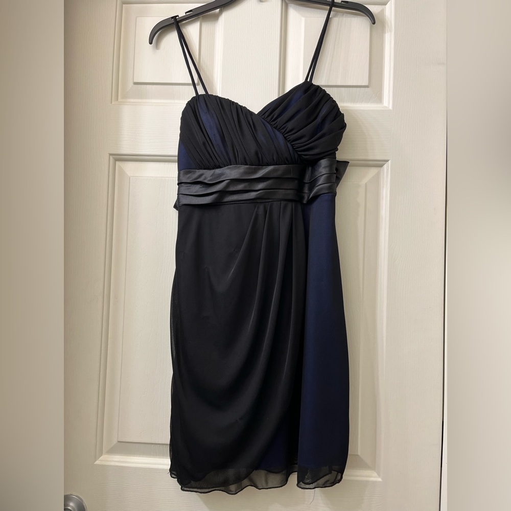 Short black and blue dress